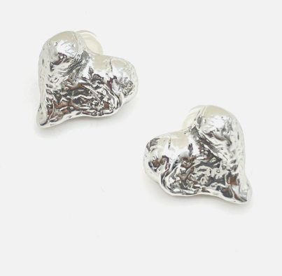Love heart earrings niche design 925 silver needle earrings