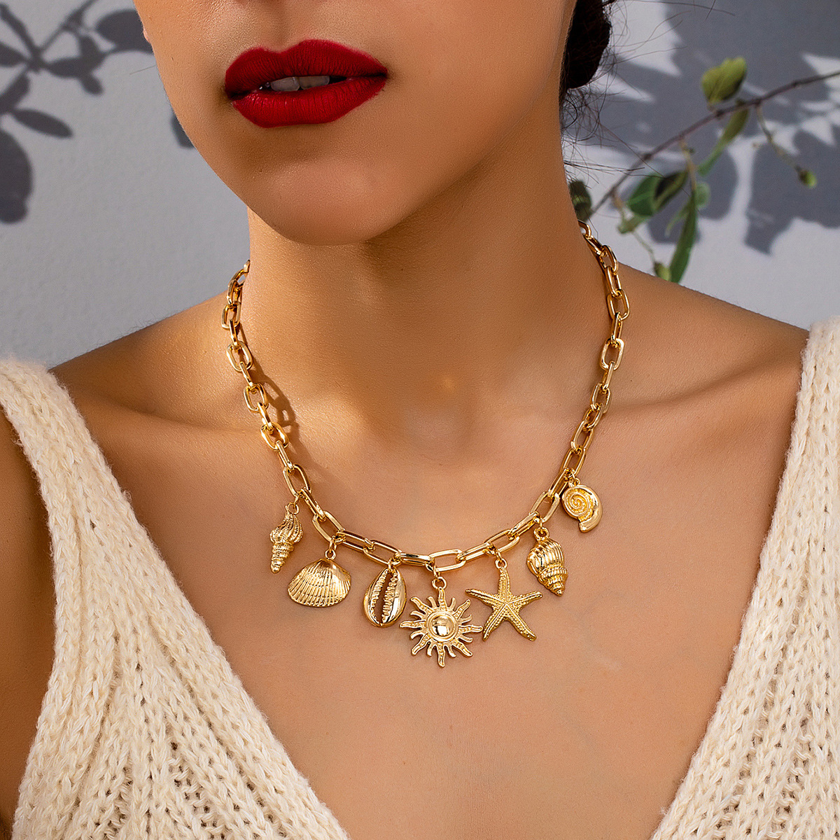 Beach style metal starfish shell conch necklace